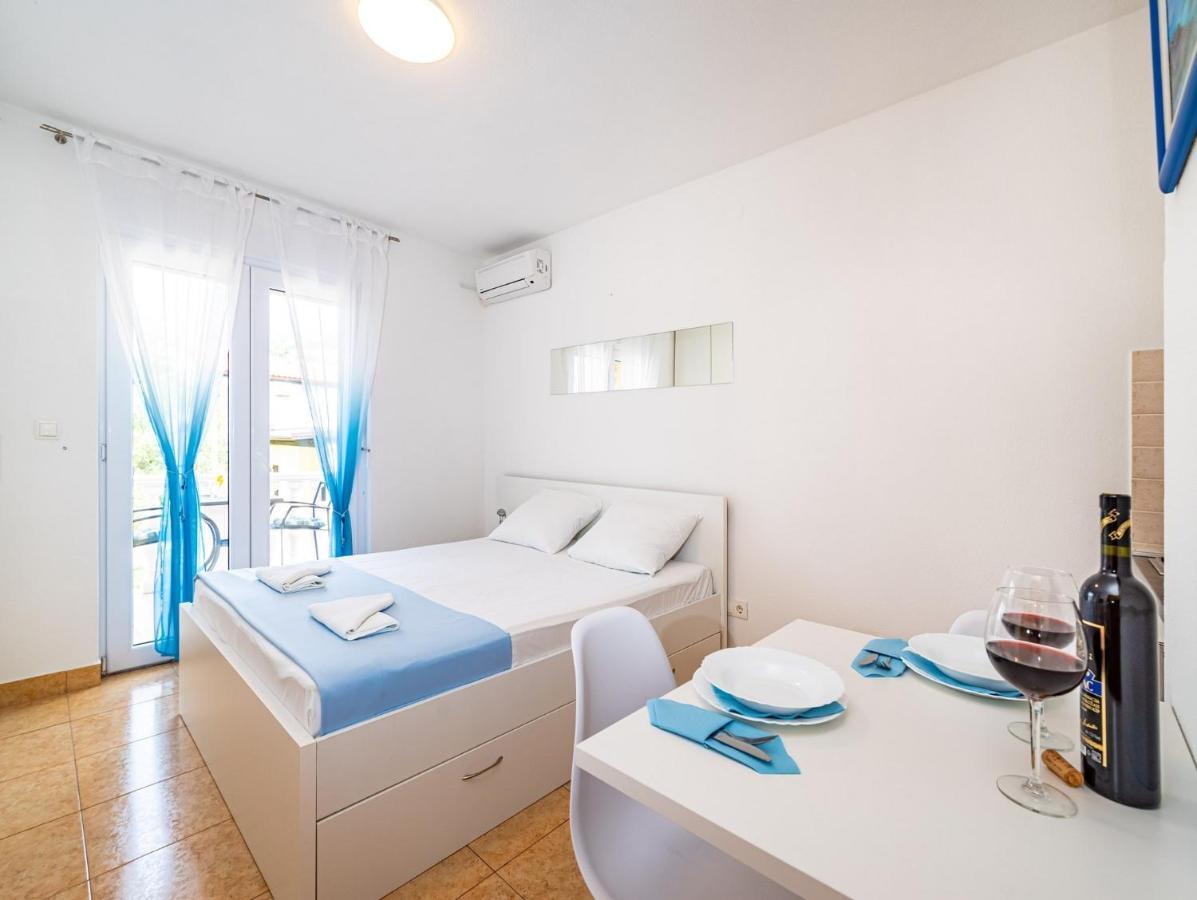Apartments Prkacin สตารีกราด-ปาเคลนีซา ภายนอก รูปภาพ
